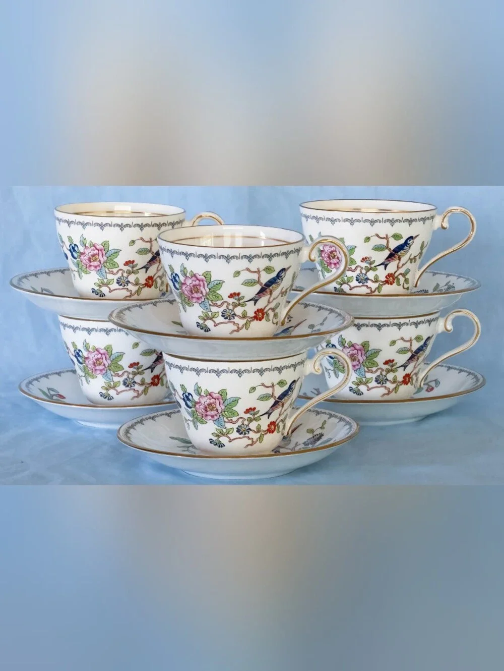 Beautiful Aynsley England Pembroke Cup and Saucer W/ Bread & Butter Plates 6 Set
